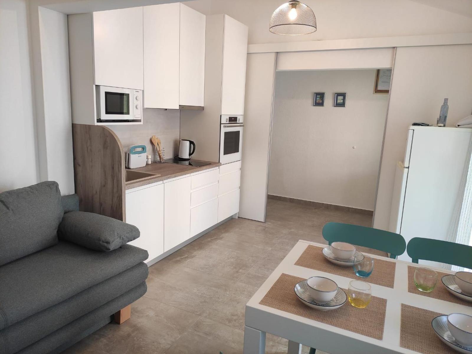Apartments Marcic Bol Buitenkant foto