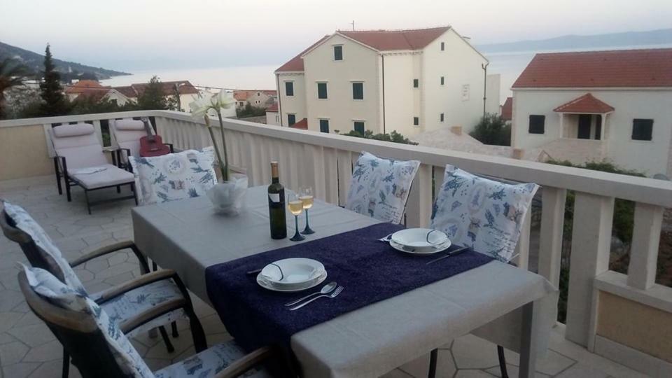 Apartments Marcic Bol Buitenkant foto