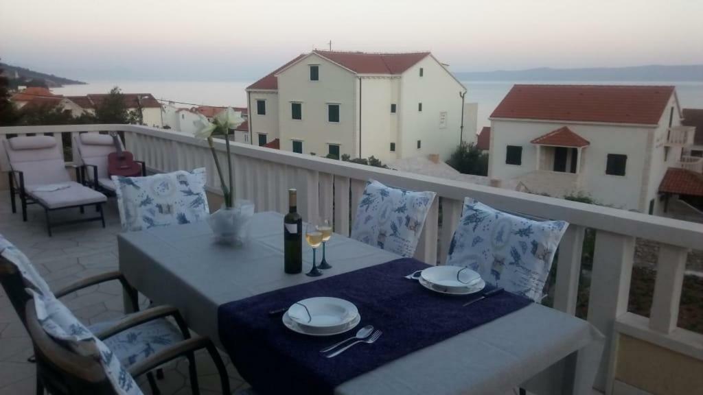 Apartments Marcic Bol Buitenkant foto