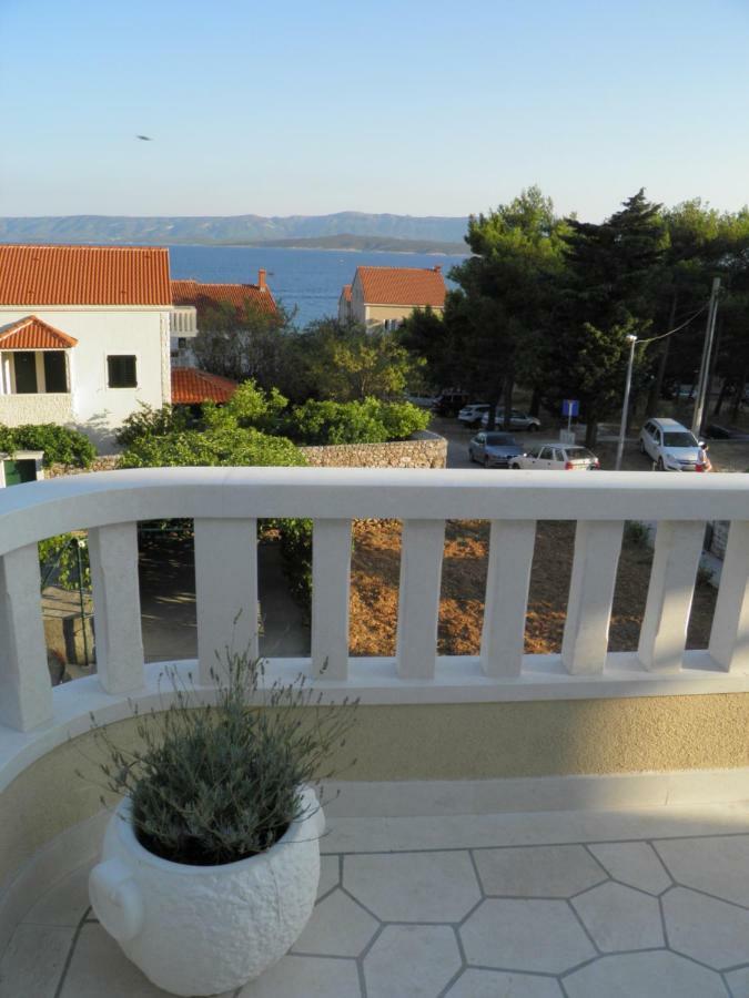 Apartments Marcic Bol Buitenkant foto